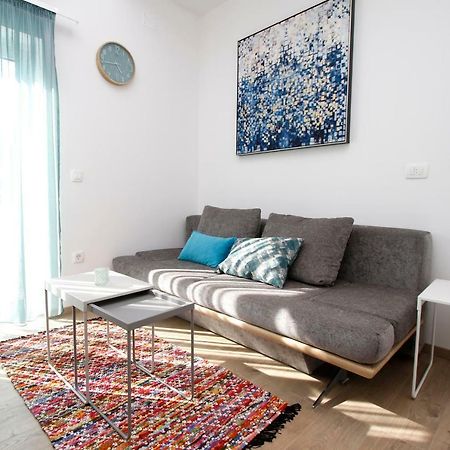 Apartments Besker Макарска Экстерьер фото