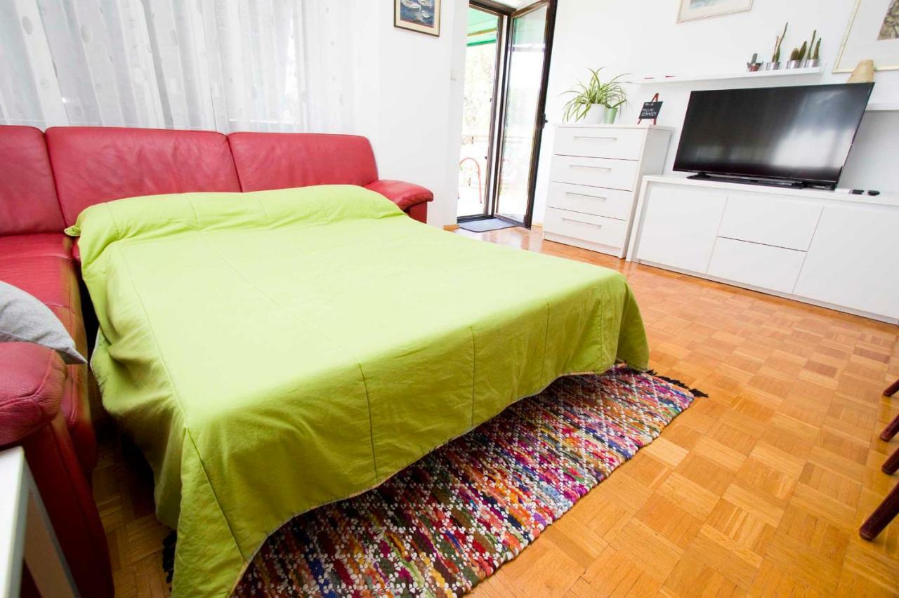 Apartments Besker Макарска Экстерьер фото
